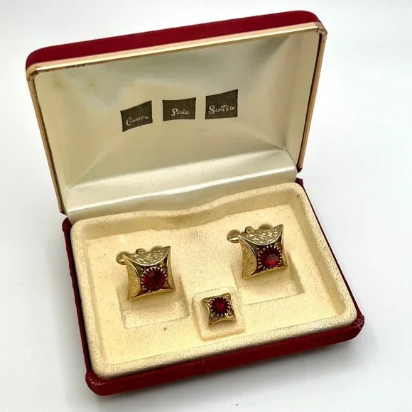 SWANK Men's Red Cut Glass Cuff Links & Tie Tack Set - Picture 2 of 6